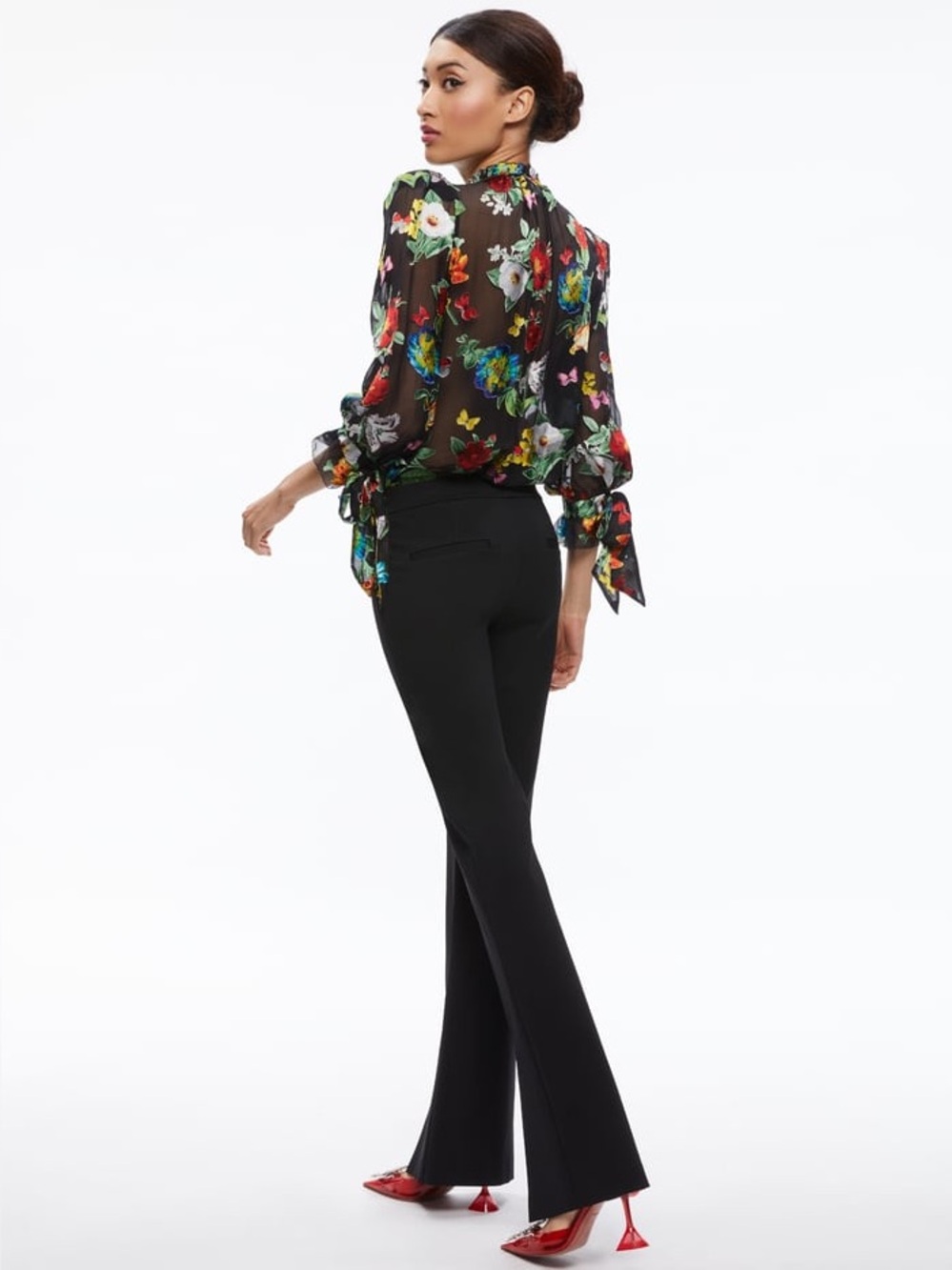 Alice and Olivia Julius Blouse - Picture 3 of 8